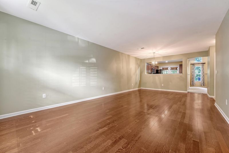 127 Darcy Ave, Goose Creek, SC 29445