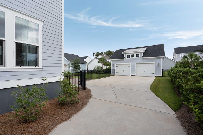 3782 Sawyers Island Dr, Mount Pleasant, SC 29466