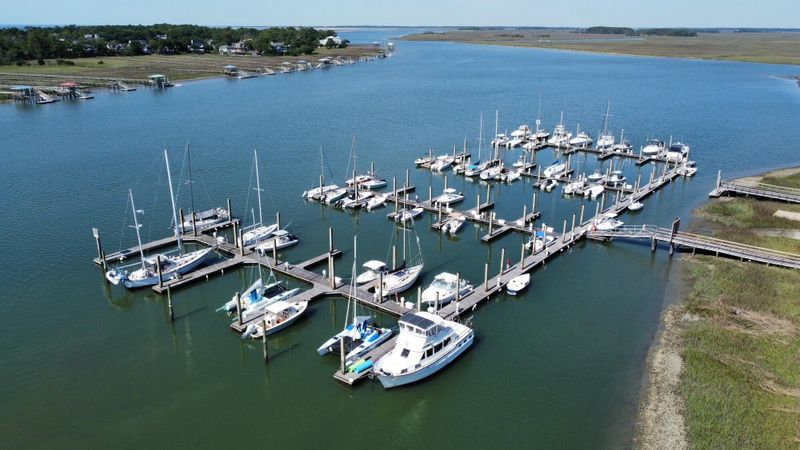 2 Mcdonough Rd #C-18, Folly Beach, SC 29439