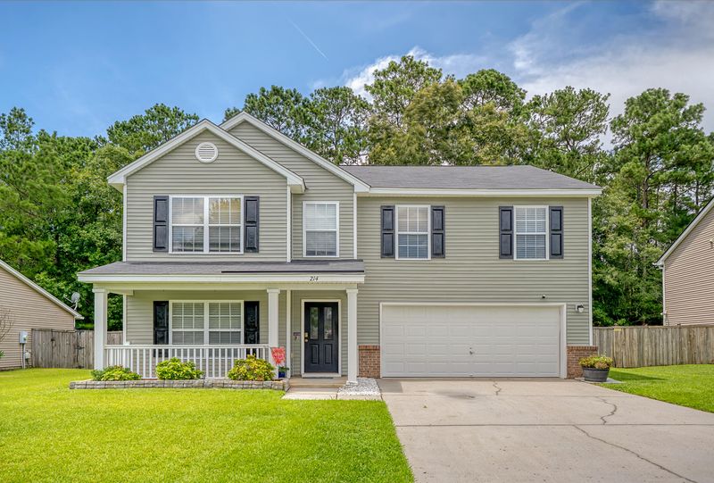 214 Waterbrook Dr, Goose Creek, SC 29445
