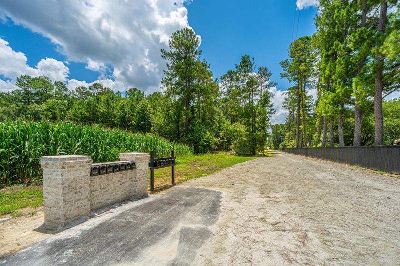 007 Southern Acres Ln, Summerville, SC 29486