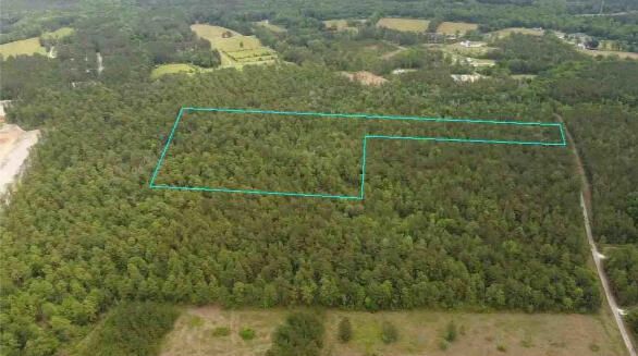 6 Walker Rd, Ridgeville, SC 29472
