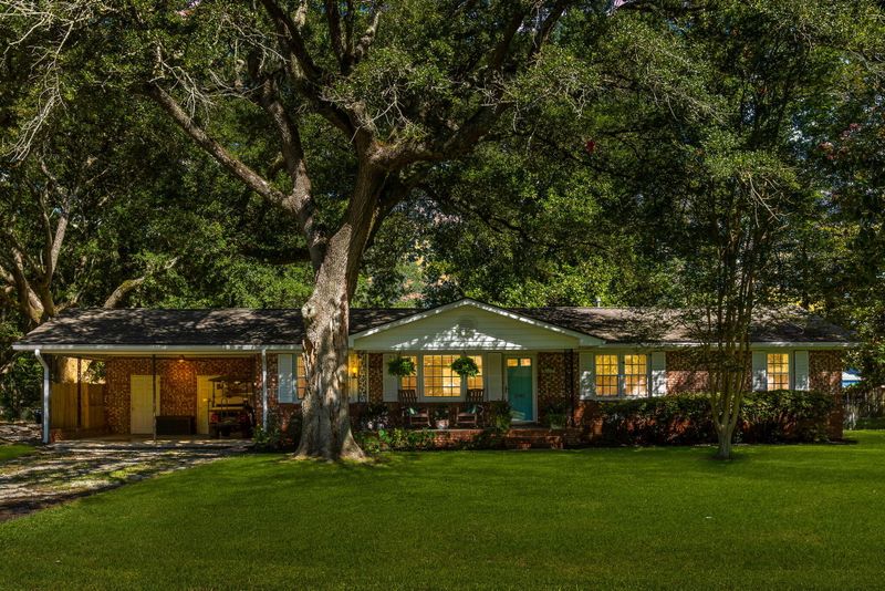 2080 Idlewood Ln, Charleston, SC 29414