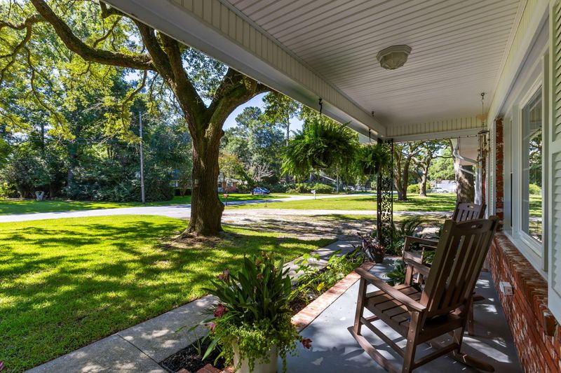 2080 Idlewood Ln, Charleston, SC 29414