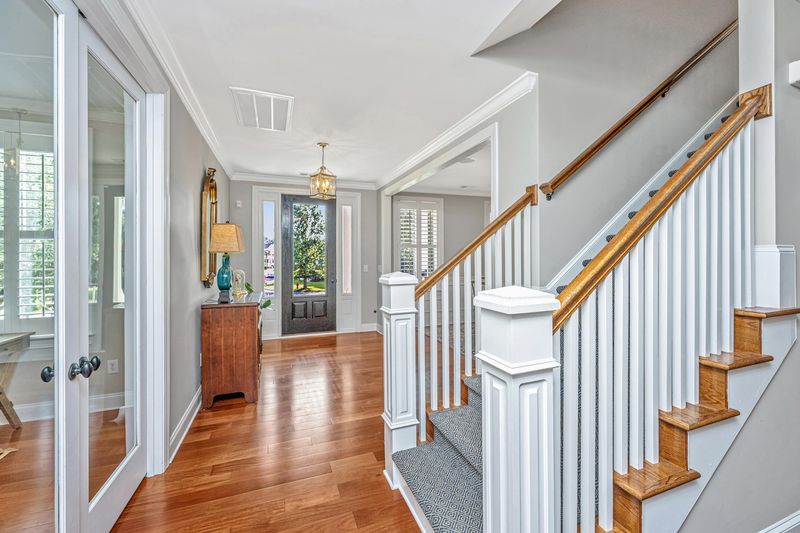 3081 Yachtsman Dr, Mount Pleasant, SC 29466