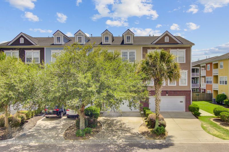 9204 Southern Oak Ln, Ladson, SC 29456