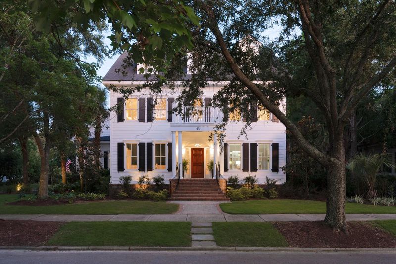 43 Dalton St, Daniel Island, SC 29492