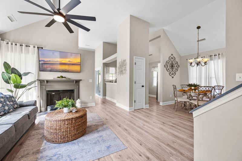 101 Trellis Ct, Summerville, SC 29486