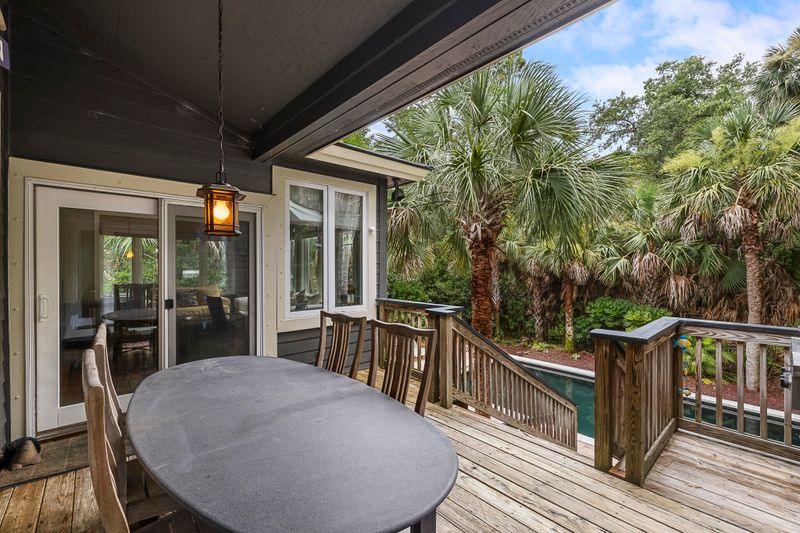 210 Yellowthroat Ln, Kiawah Island, SC 29455