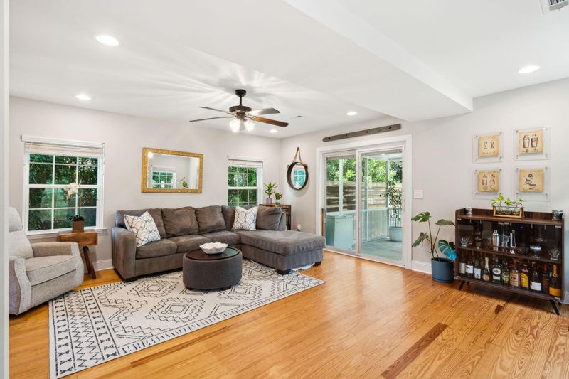 177 Romney St, Charleston, SC 29403