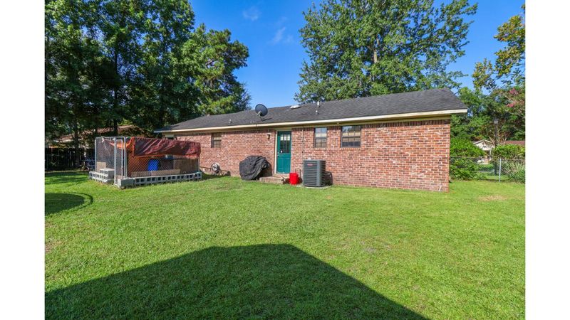 109 White Pine Ct, Moncks Corner, SC 29461