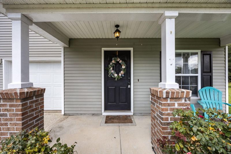 106 Cranston Ln, Summerville, SC 29483