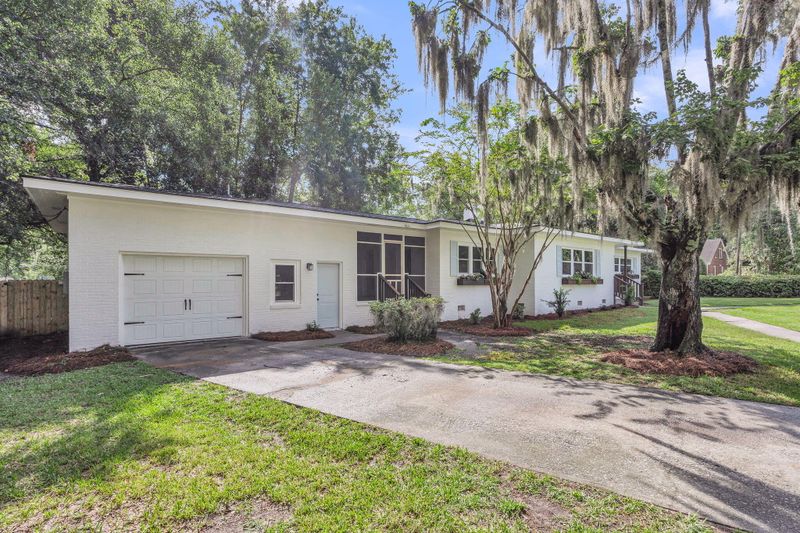624 Wateree Dr, Charleston, SC 29407
