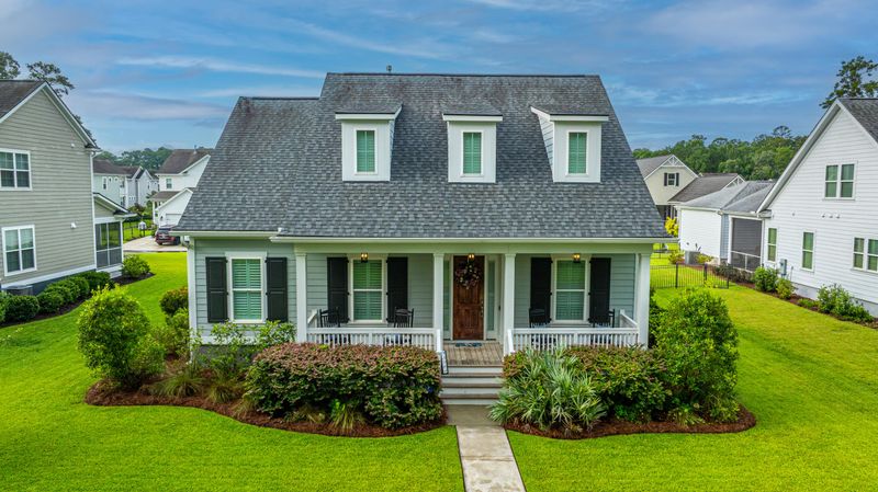 3984 Berberis Ln, Ravenel, SC 29470