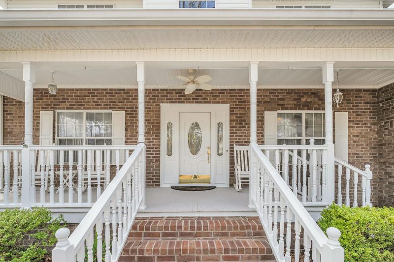 8615 Arthur Hills Cir, North Charleston, SC 29420