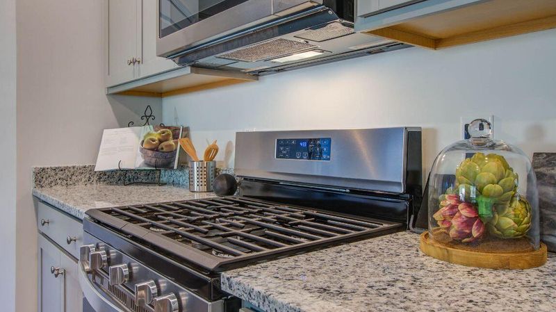 8848 Shovelnose Ct, North Charleston, SC 29406