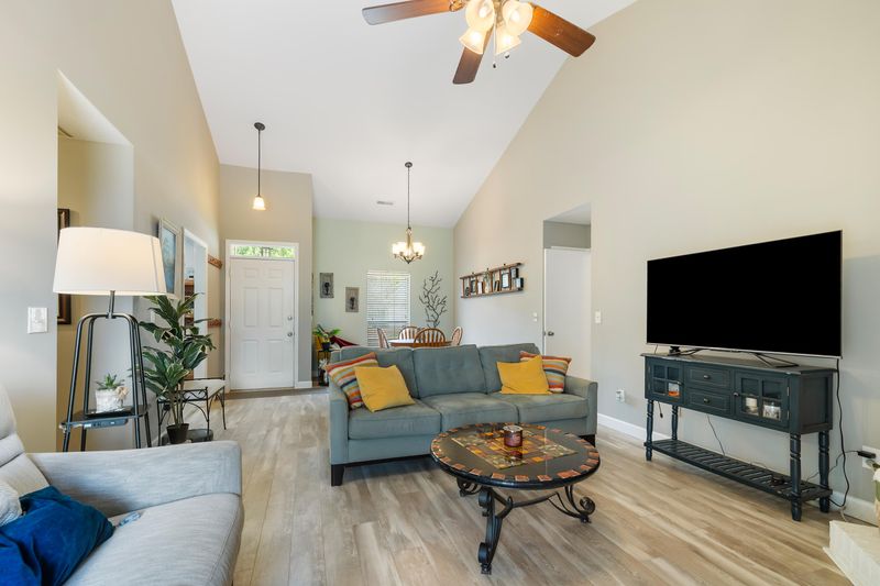 101 Ranworth Ln, Summerville, SC 29485