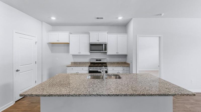 8847 Shovelnose Ct, North Charleston, SC 29406
