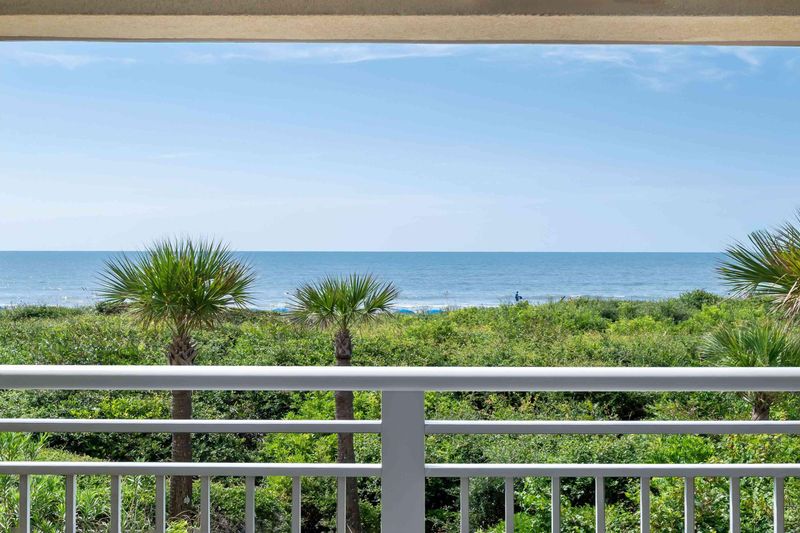 5104 Sea Forest Dr, Kiawah Island, SC 29455