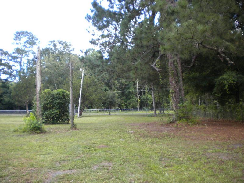 340 Ridge Rd, Ridgeville, SC 29472