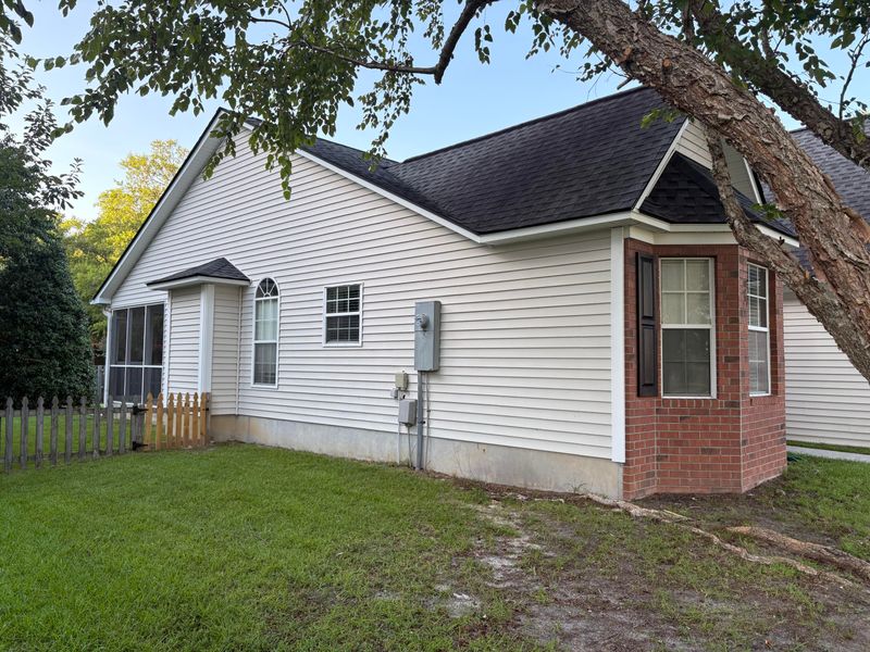 110 Summer Trace Dr, Summerville, SC 29485