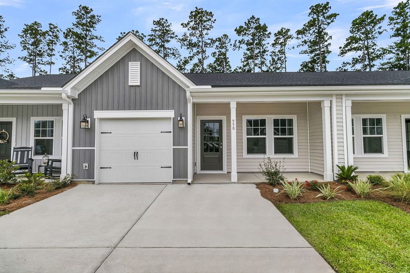 950 Dusk Dr, Summerville, SC 29486