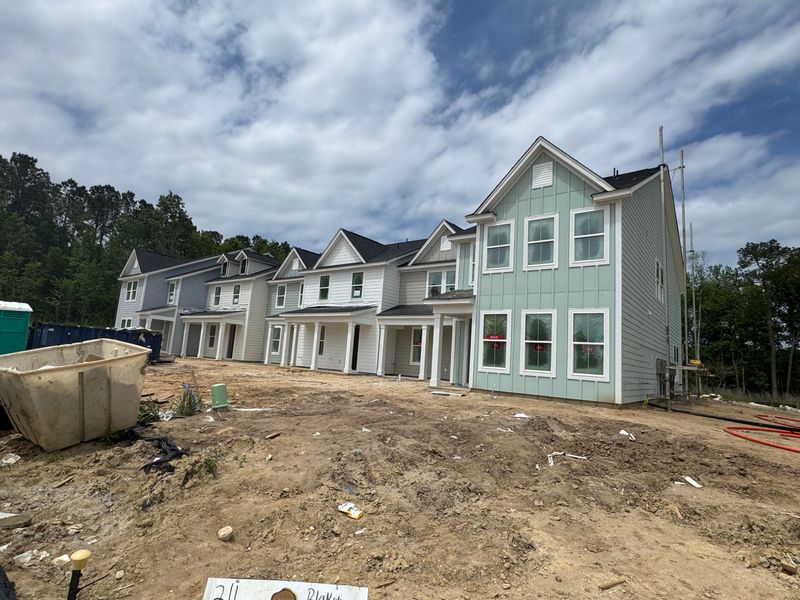 201 Abercom Place Dr, Moncks Corner, SC 29461