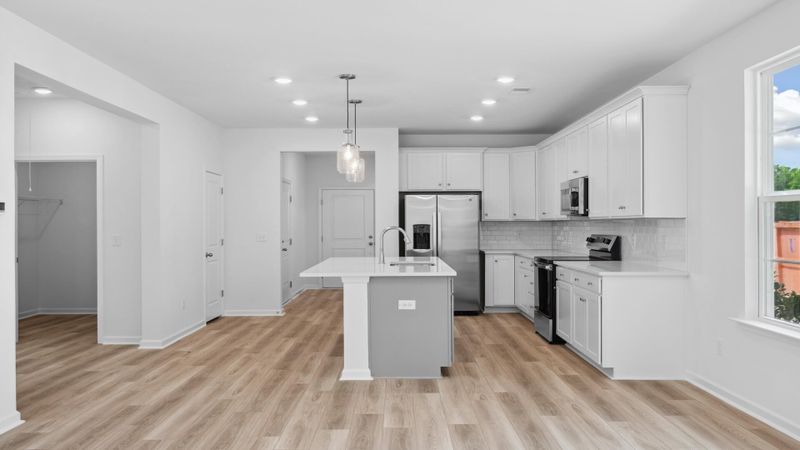 419 Cadbury Loop, Summerville, SC 29486