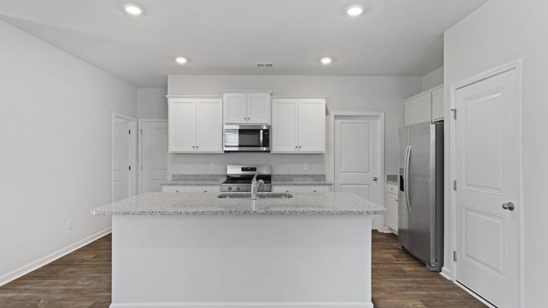 800 Long Bluff Rd, Summerville, SC 29486