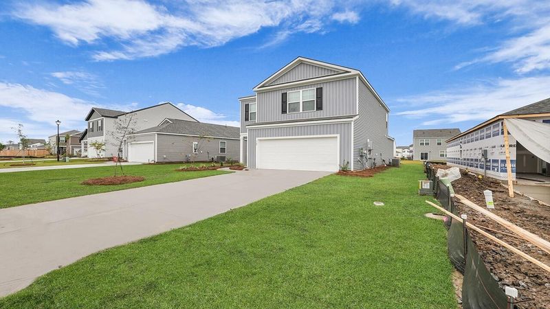 765 Long Bluff Rd, Summerville, SC 29486