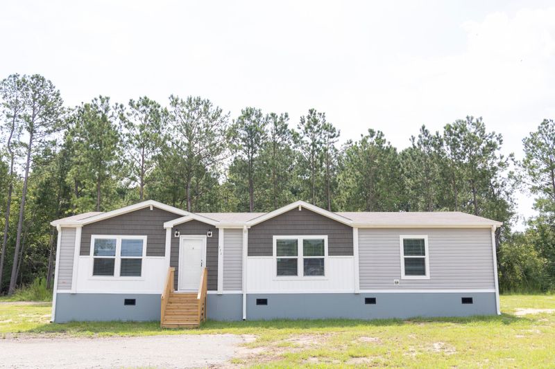 122 Wilder Rd, Saint Stephen, SC 29479