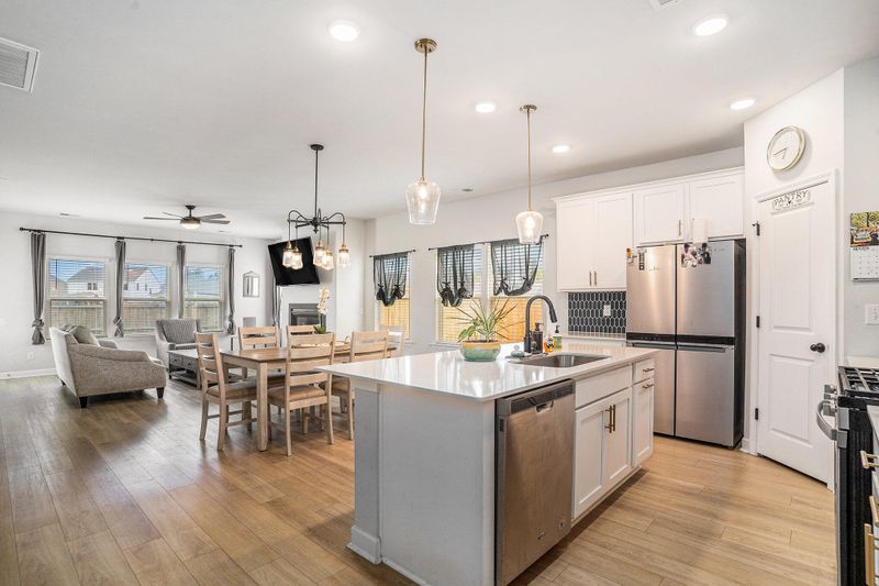 798 Sienna Way, Summerville, SC 29486