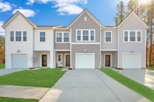 8710 Silver Perch Ln, North Charleston, SC 29420