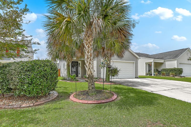 266 Coosawatchie St, Summerville, SC 29485