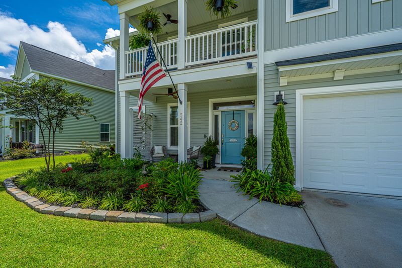 542 Dunswell Dr, Summerville, SC 29486