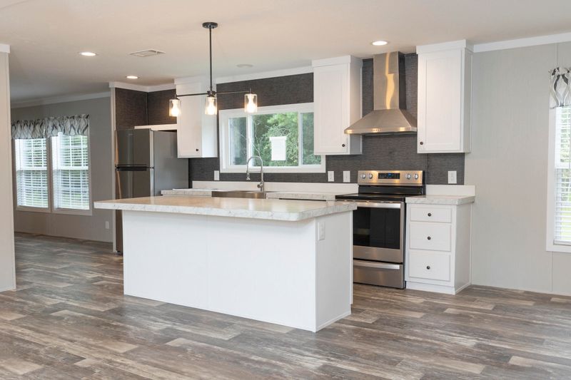 124 Wilder Rd, Saint Stephen, SC 29479