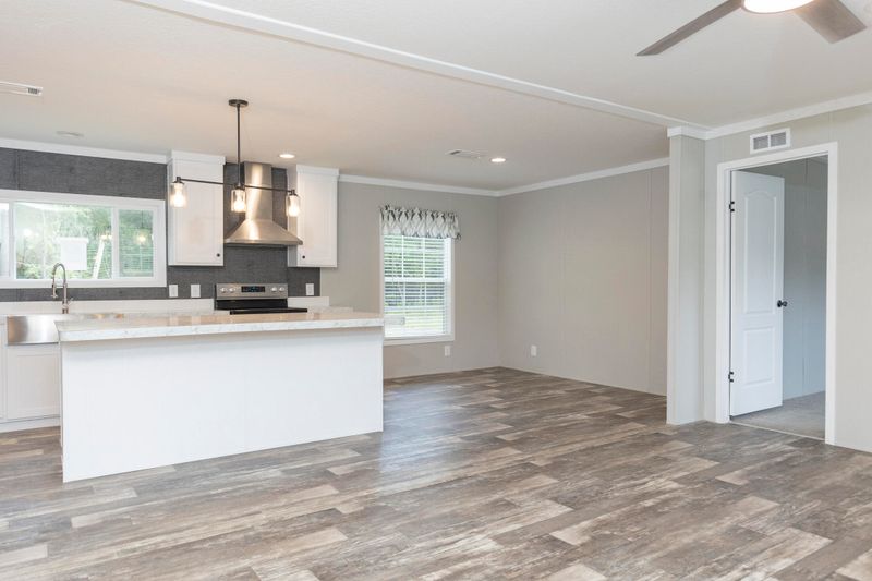 124 Wilder Rd, Saint Stephen, SC 29479