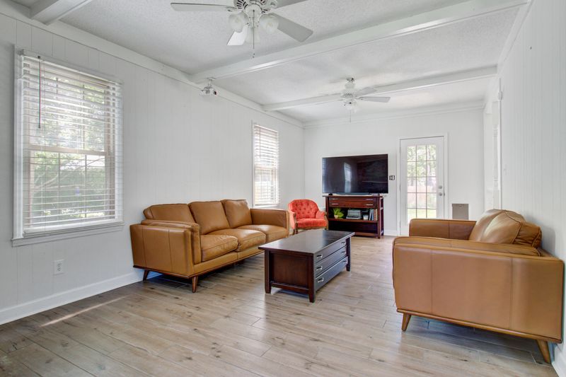 100 Cobley Pl, Summerville, SC 29485