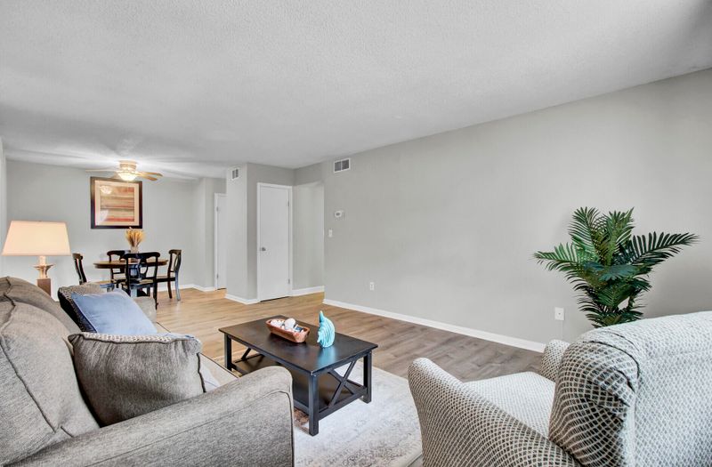 21 Rivers Point Row #4b, Charleston, SC 29412