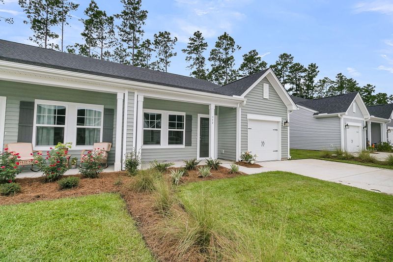 954 Dusk Dr, Summerville, SC 29486