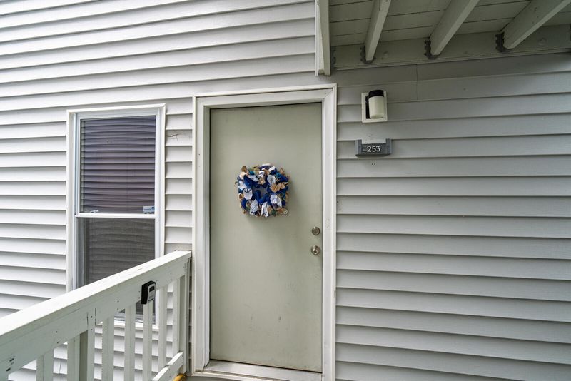 253 Sea Cloud Cir, Edisto Beach, SC 29438