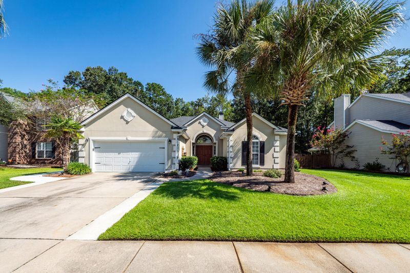136 Oakbluff Rd, Summerville, SC 29485