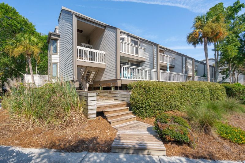 1617 Live Oak Pk, Seabrook Island, SC 29455
