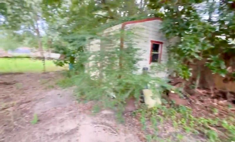 16 Kenilworth Rd, Goose Creek, SC 29445