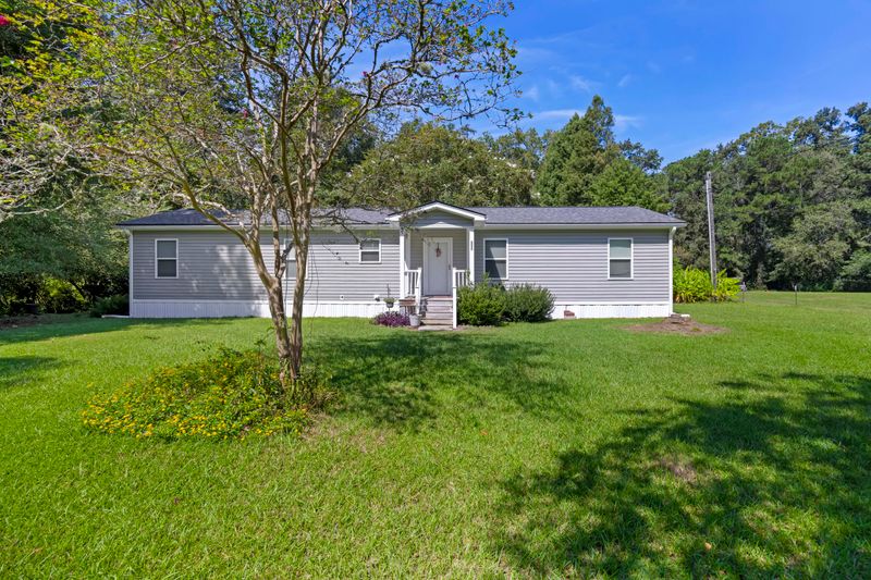 139 Reed St, Summerville, SC 29483
