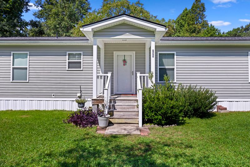 139 Reed St, Summerville, SC 29483