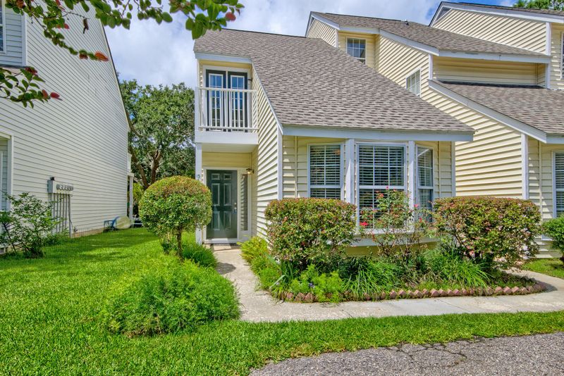 15 Townpark Ln #A, Charleston, SC 29412
