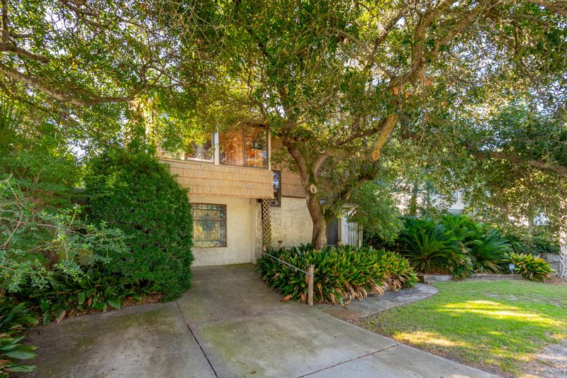 1315 E Ashley Ave, Folly Beach, SC 29439