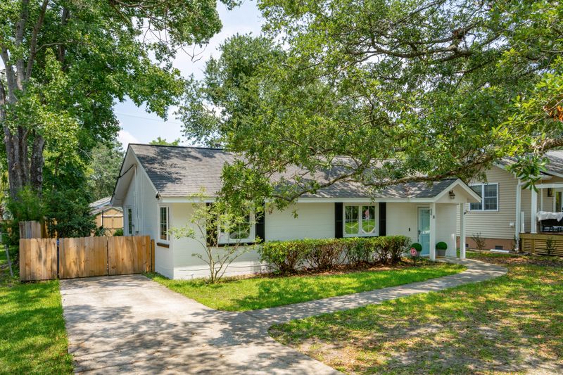 8 Tovey Rd, Charleston, SC 29407