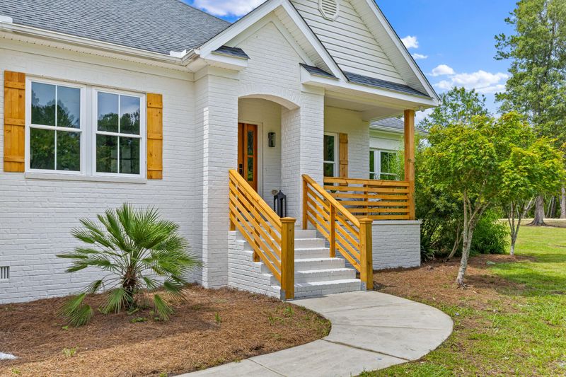 529 Southern Acres Ln, Summerville, SC 29486